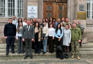 Детальніше про статтю Особливості комункації з сім’ями військовослужбовців.